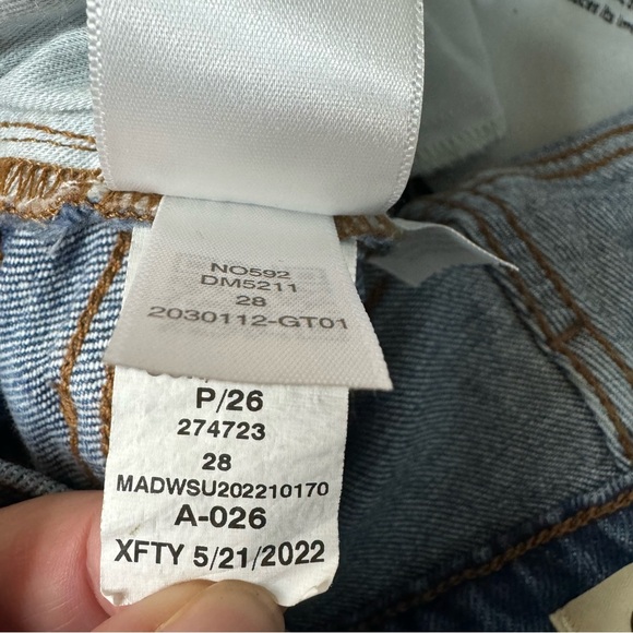 Madewell NWT The Perfect Vintage Straight Jean High Rise. Size 28 - Picture 12 of 13